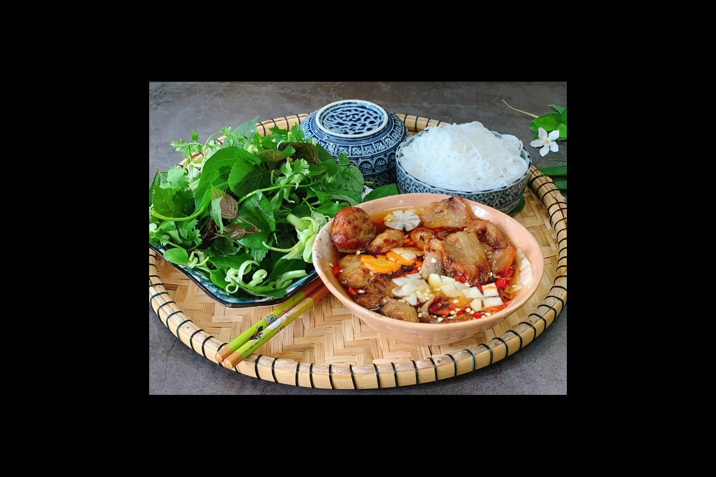 Hanói entre las mejores ciudades de Asia con la mejor comida callejera