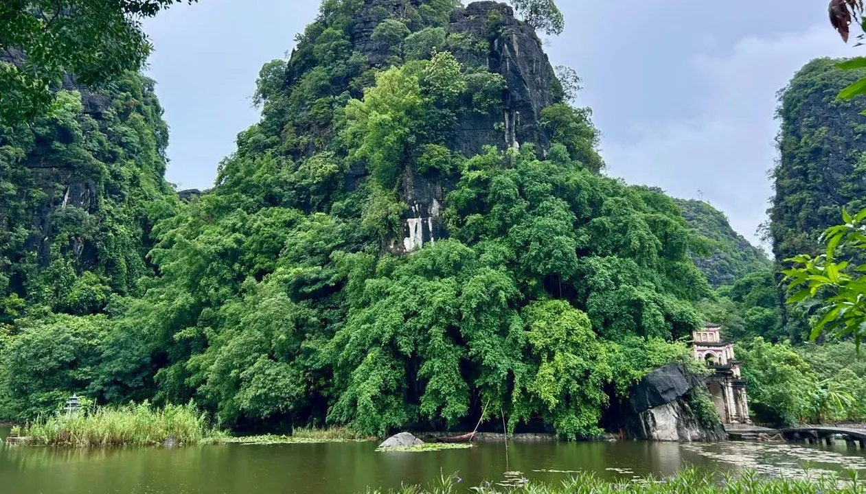 Inmersión en la Vida Local Vietnamita en 15 Días 14 Noches