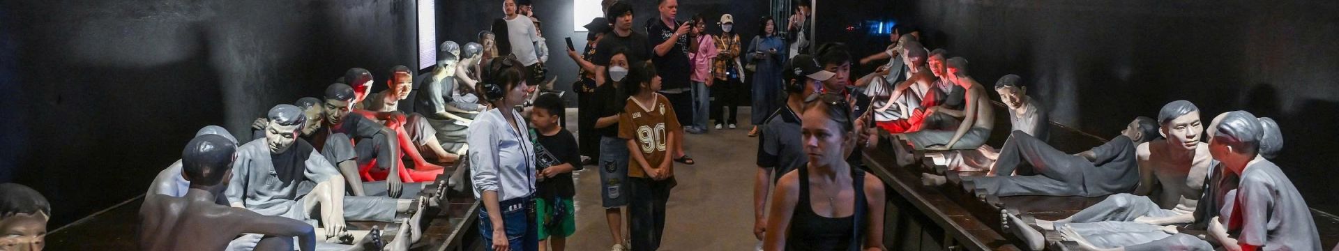  La prisión Hỏa Lò llena de visitantes durante las vacaciones del 30 de abril y 1 de mayo: una experiencia histórica profundamente conmovedora en Hanói