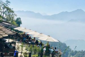 SAPA – LA CAFETERÍA MÁS HERMOSA PARA VER LAS NUBES EN SAPA 
